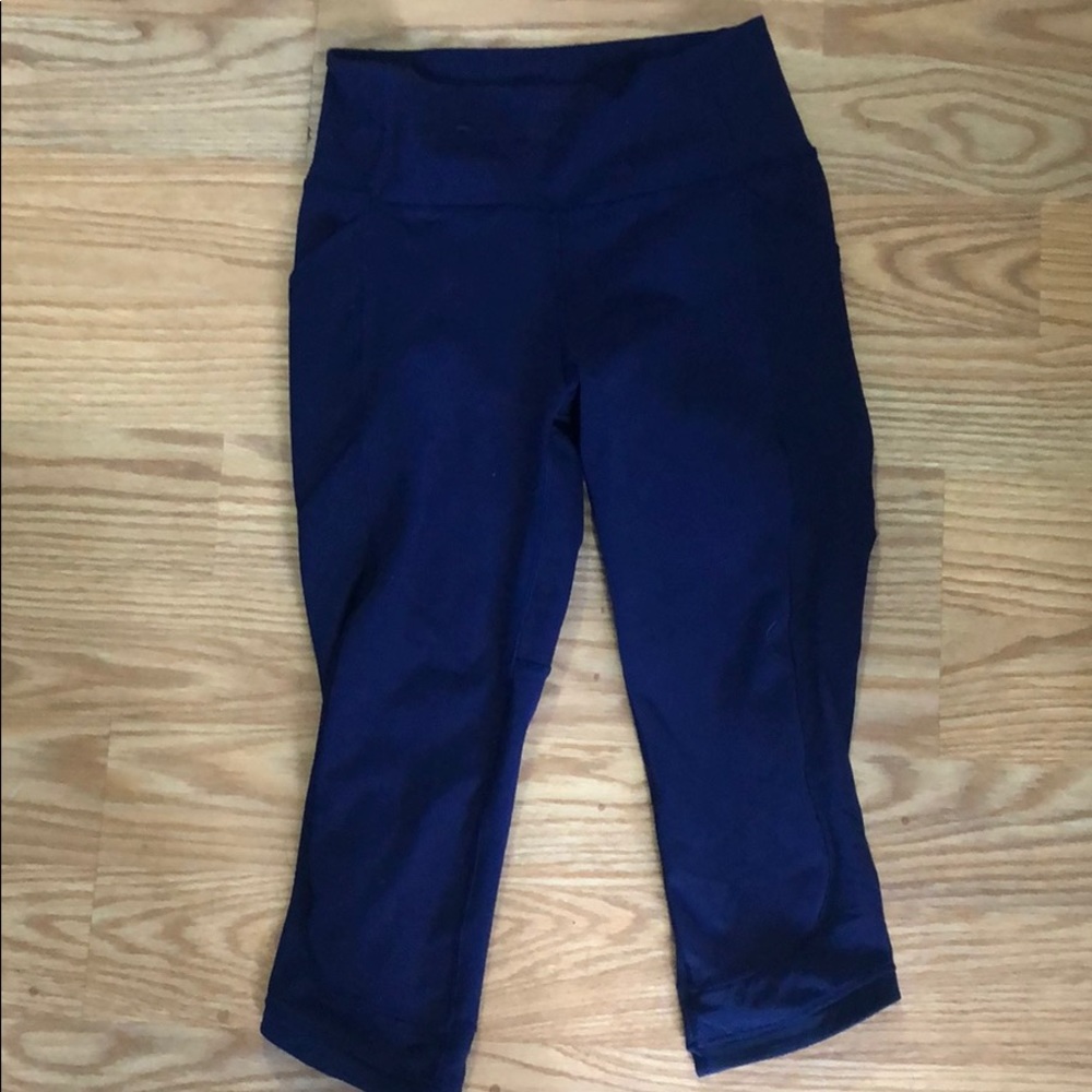 Lululemon Crop Navy Leggings